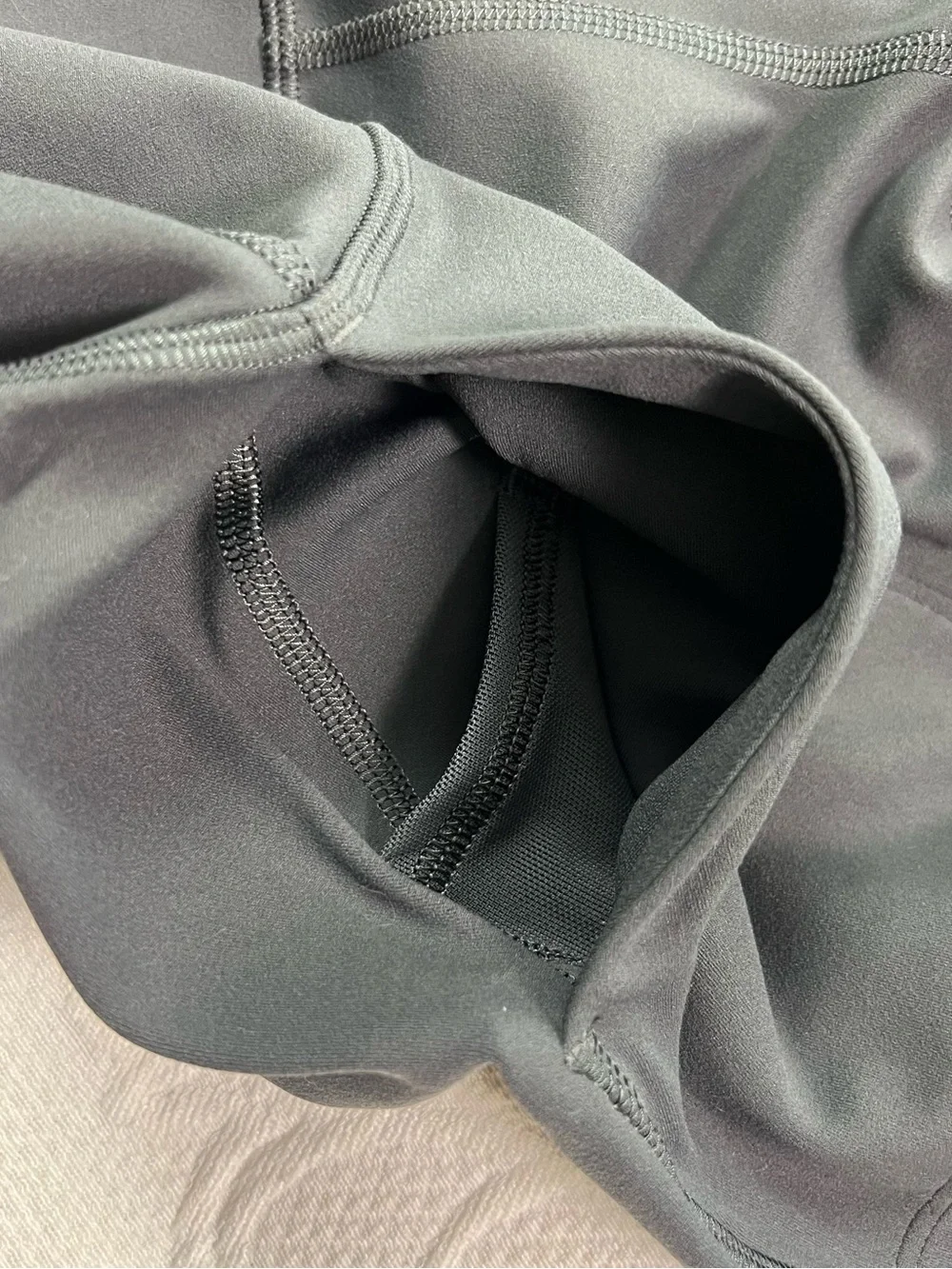 lululemon align wide leg leggings in grey color size 0
